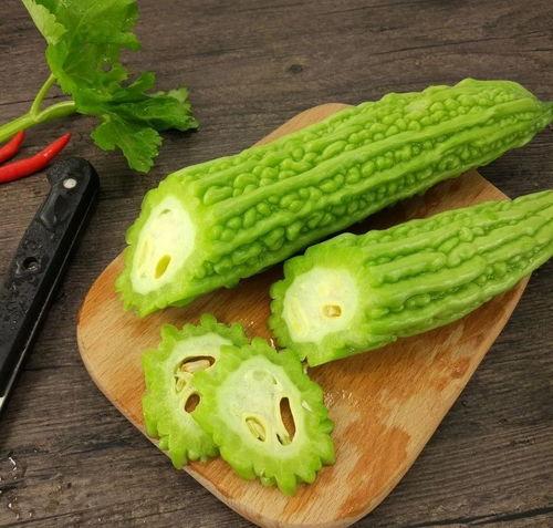 网红吃瓠子瓜是真的吗,真相揭秘还是炒作？  第1张